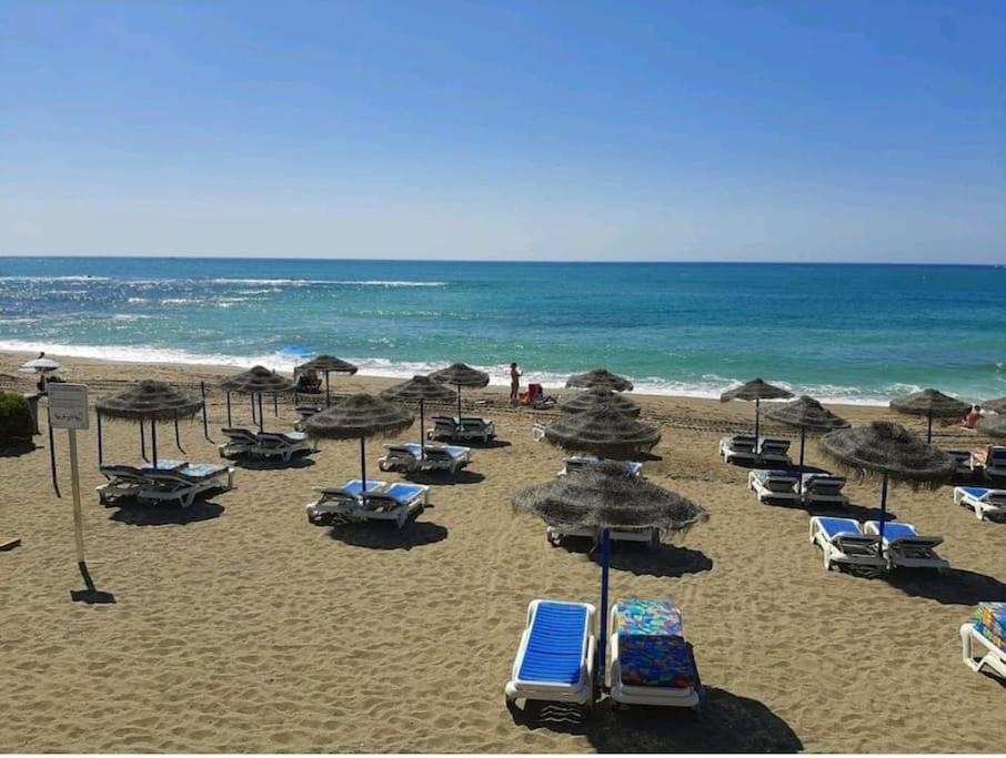 Elegante Alojamiento Con Piscina A 200 M Del Mar. Apartment Benalmadena Ngoại thất bức ảnh